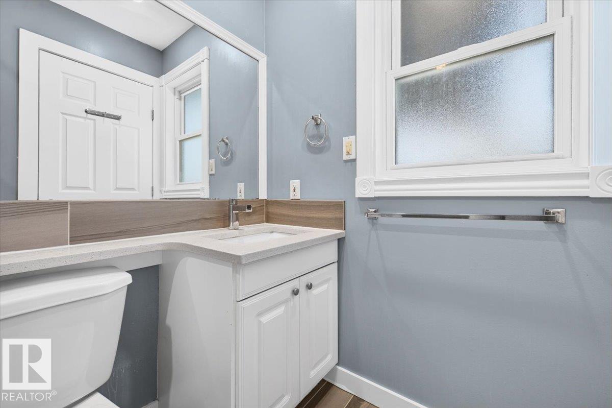 417 Hollick Kenyon Rd Nw Nw Property Photo 38