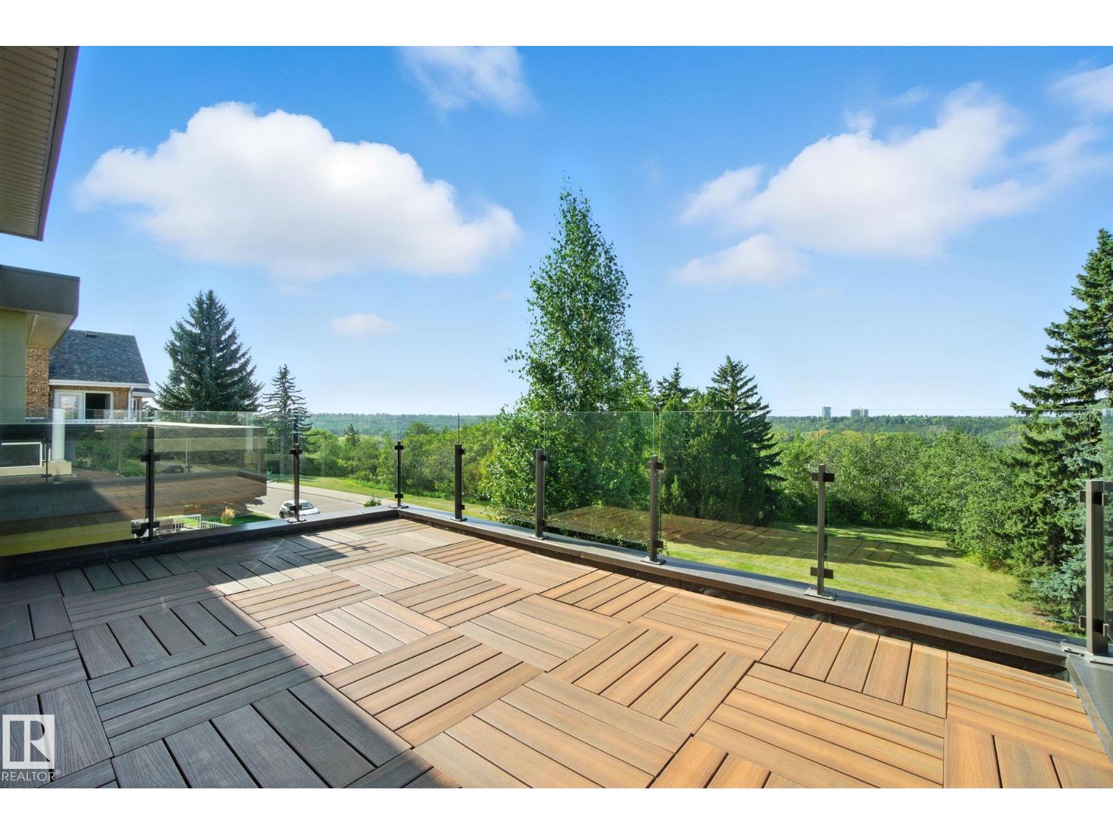 11823 Saskatchewan Dr Nw Property Photo 47