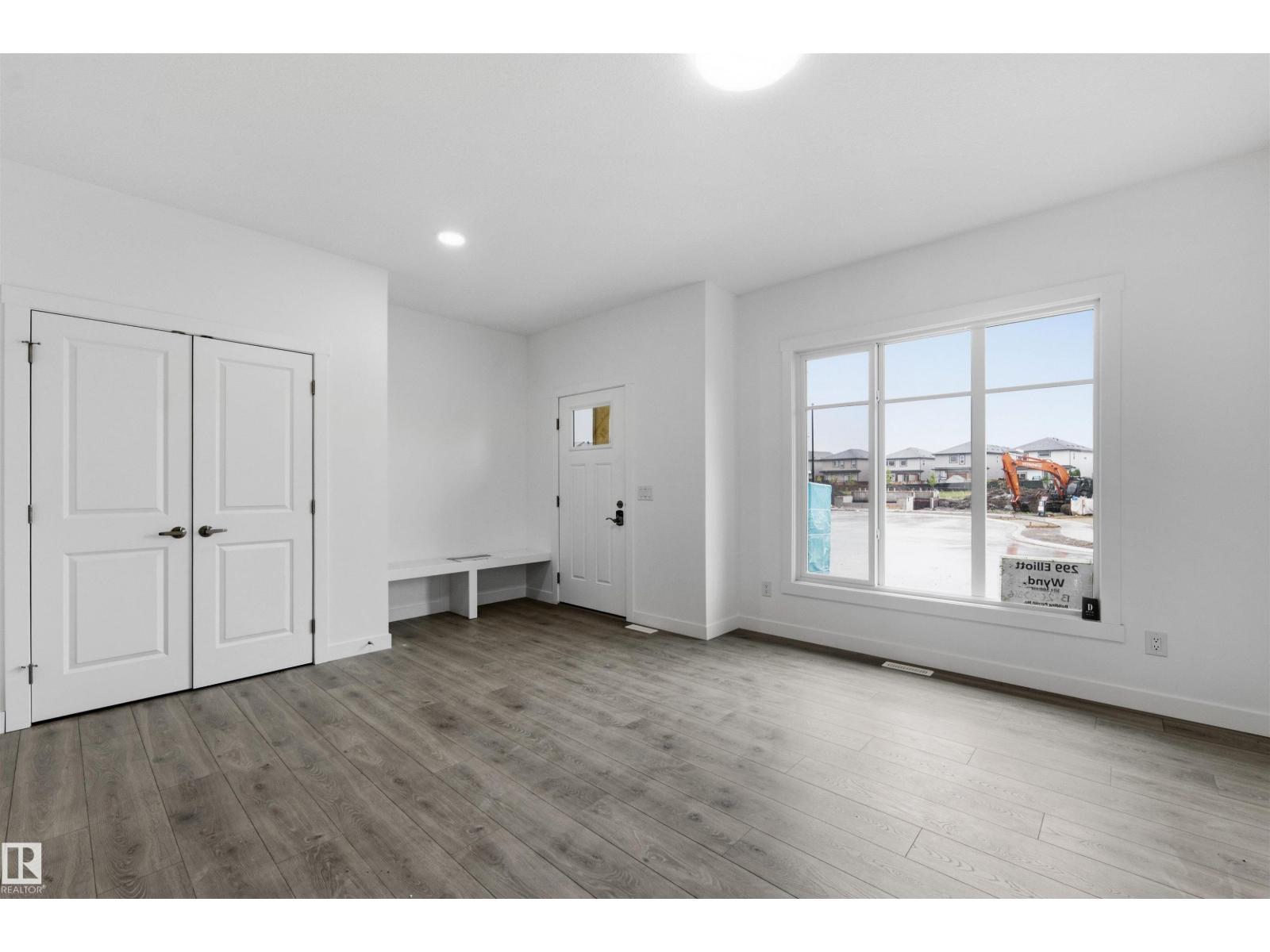 299 Elliott Wd Property Photo 2