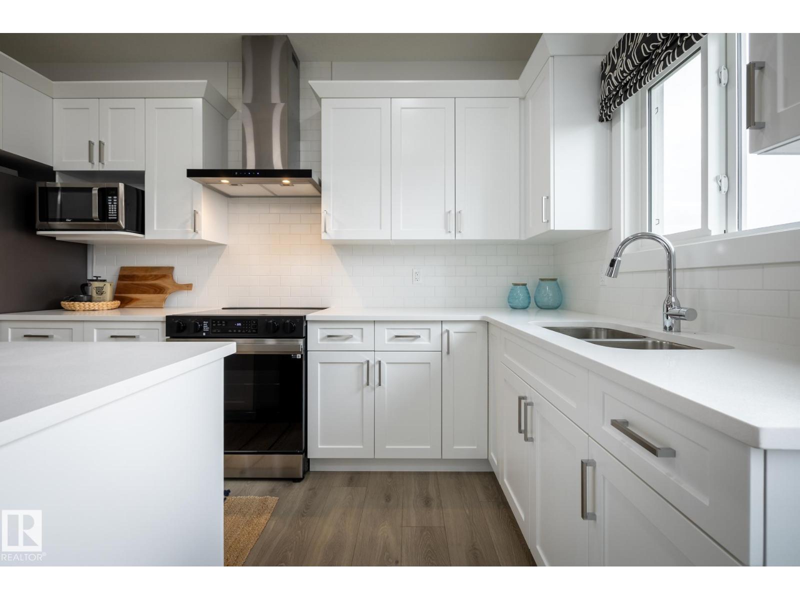555 172 Av Ne Property Photo 9