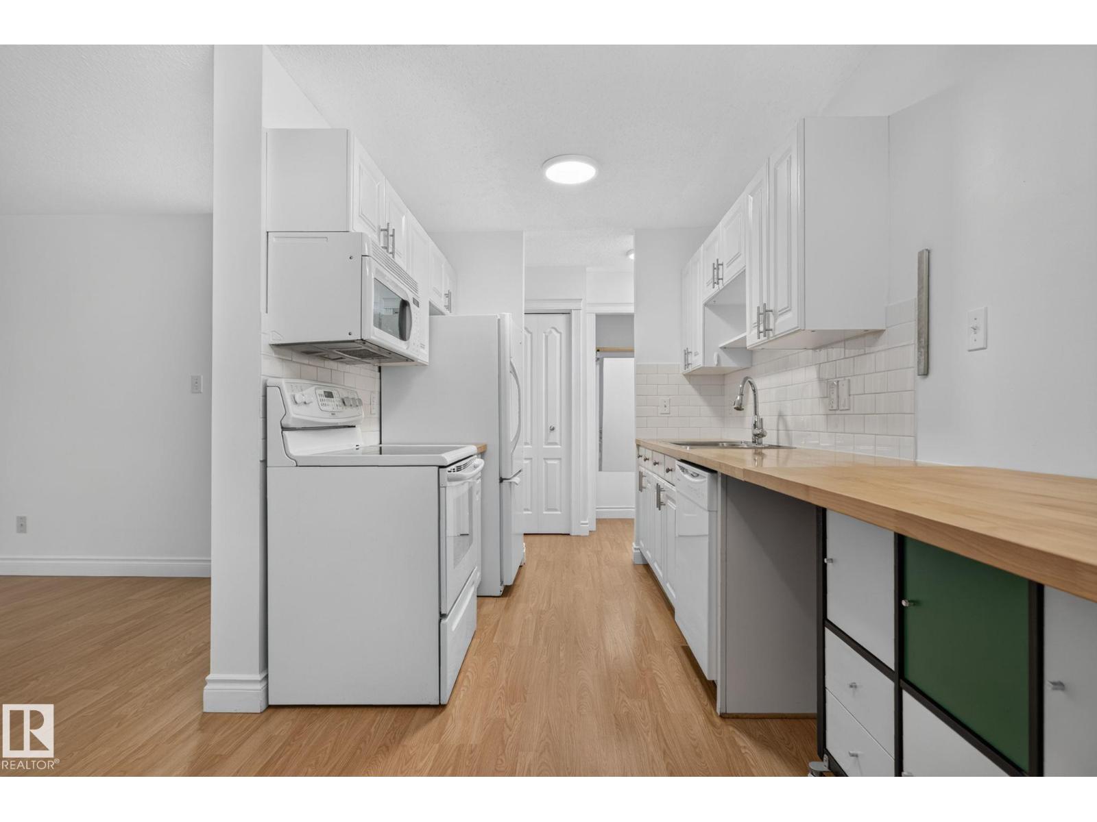 #108 10520 80 Av Nw Property Photo 9