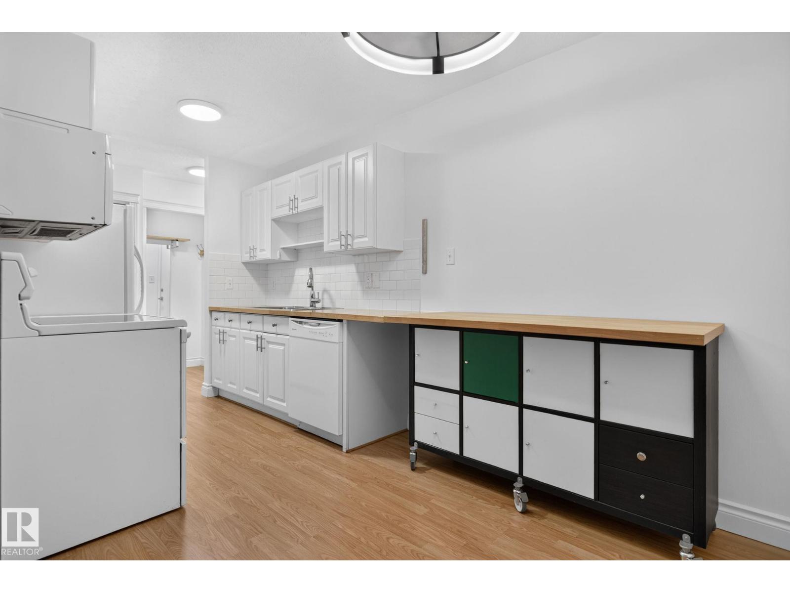 #108 10520 80 Av Nw Property Photo 10
