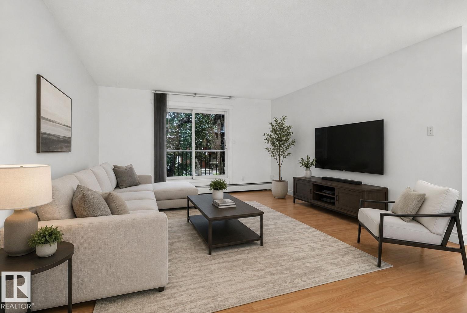 #108 10520 80 Av Nw Property Photo 14