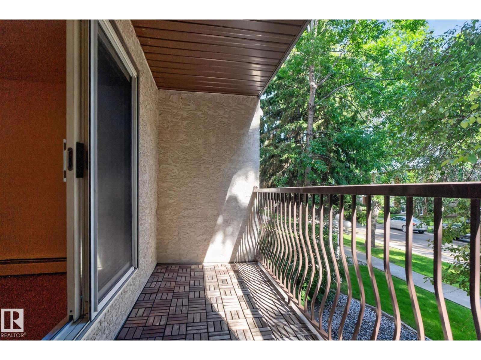#108 10520 80 Av Nw Property Photo 29