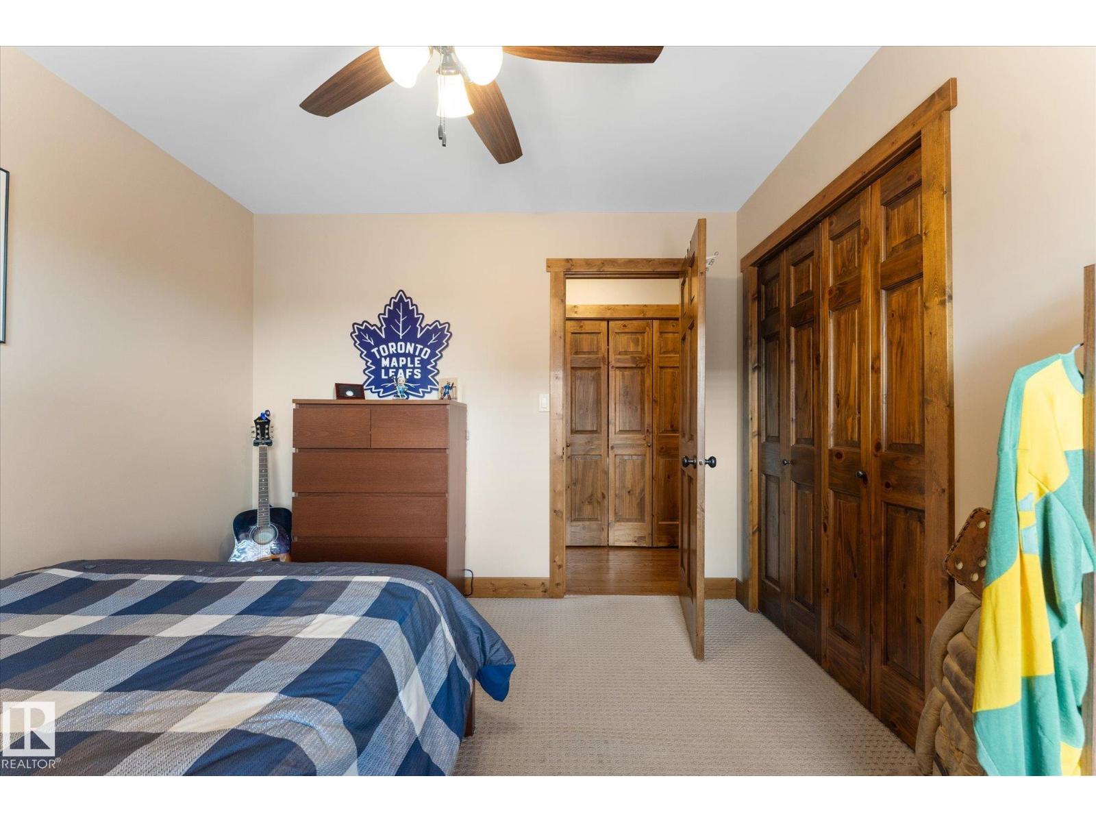 804 Graybriar Gr Property Photo 24