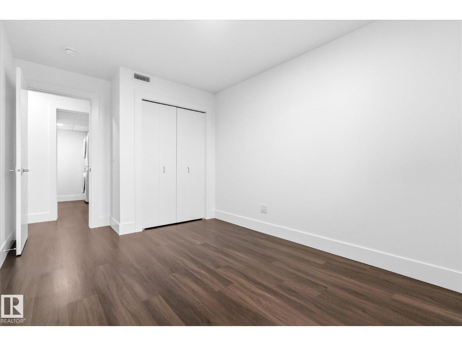 #302 9504 182 St Nw Property Photo 21