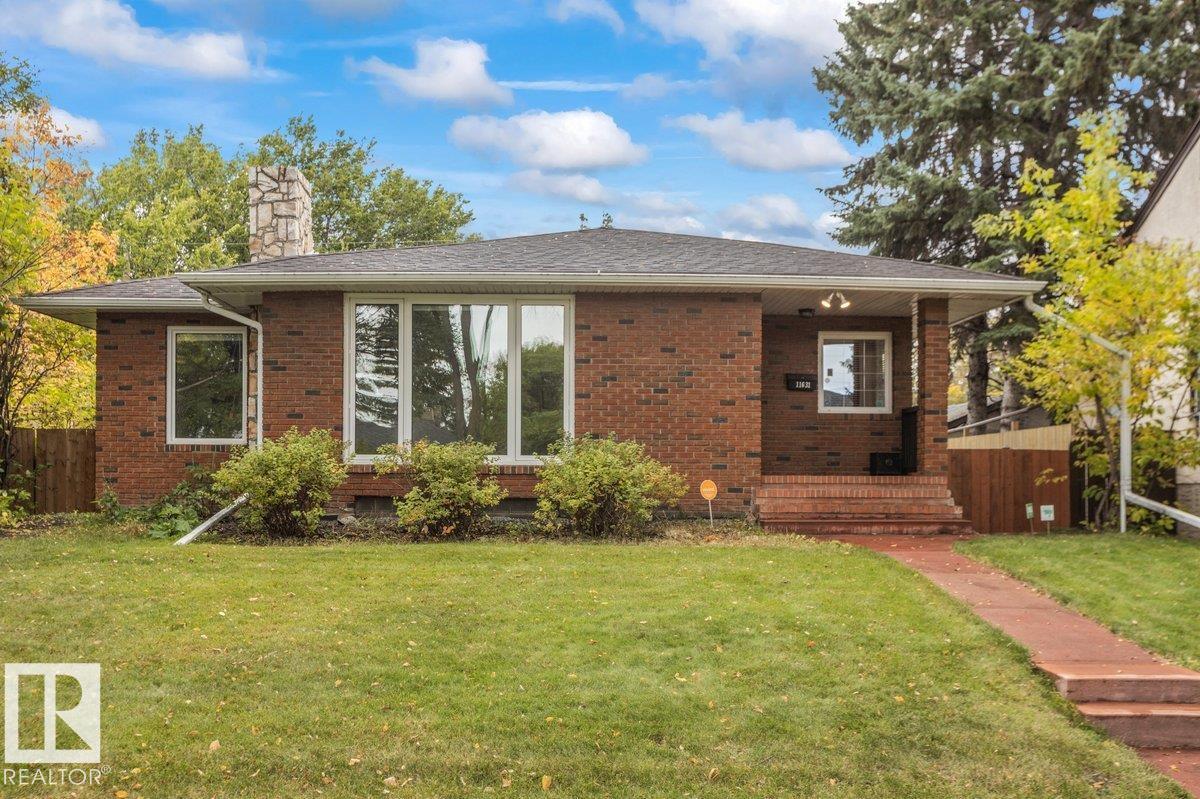 11631 130 St Nw Property Photo 1