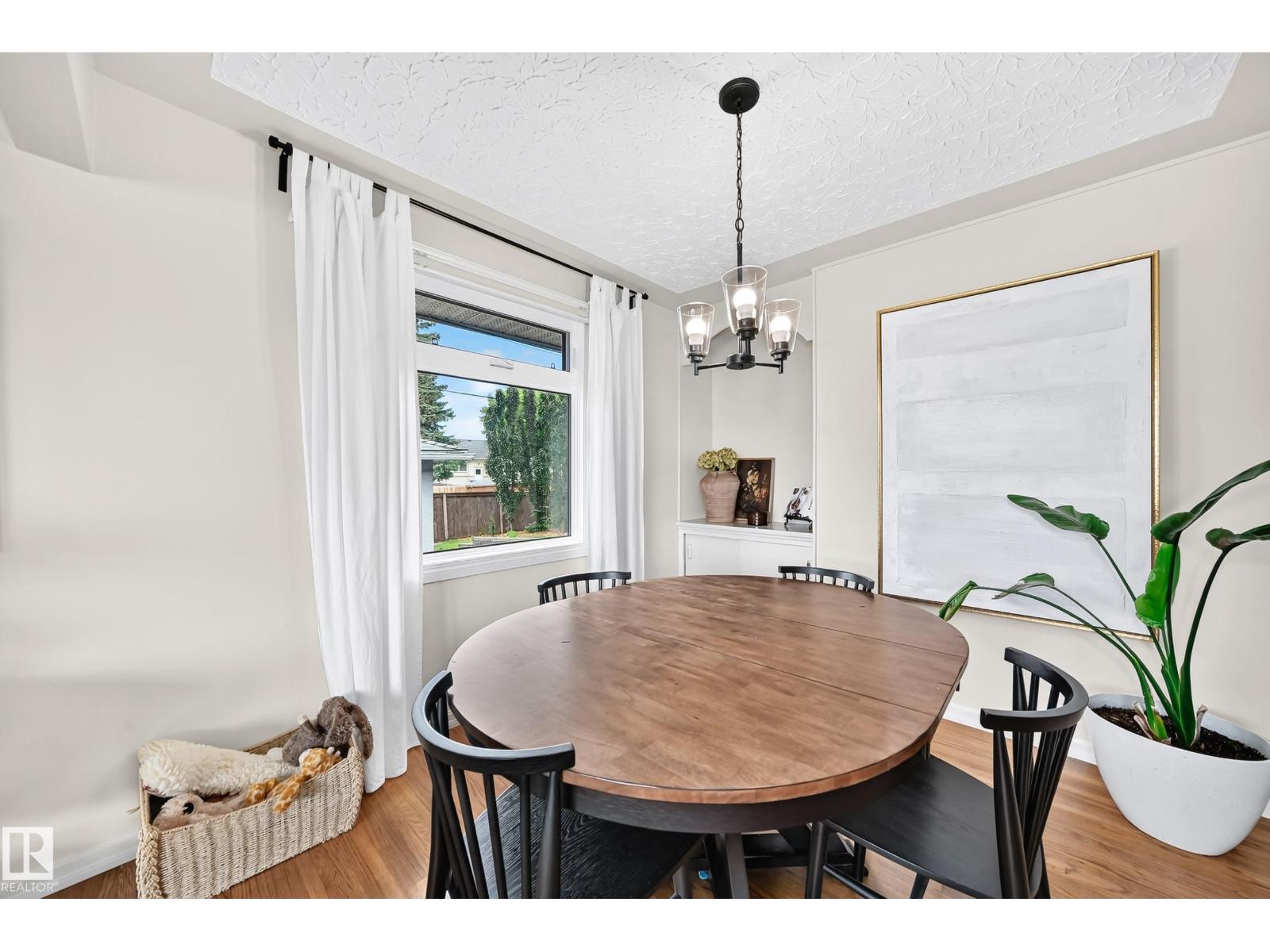 16406 87a Av Nw Property Photo 14