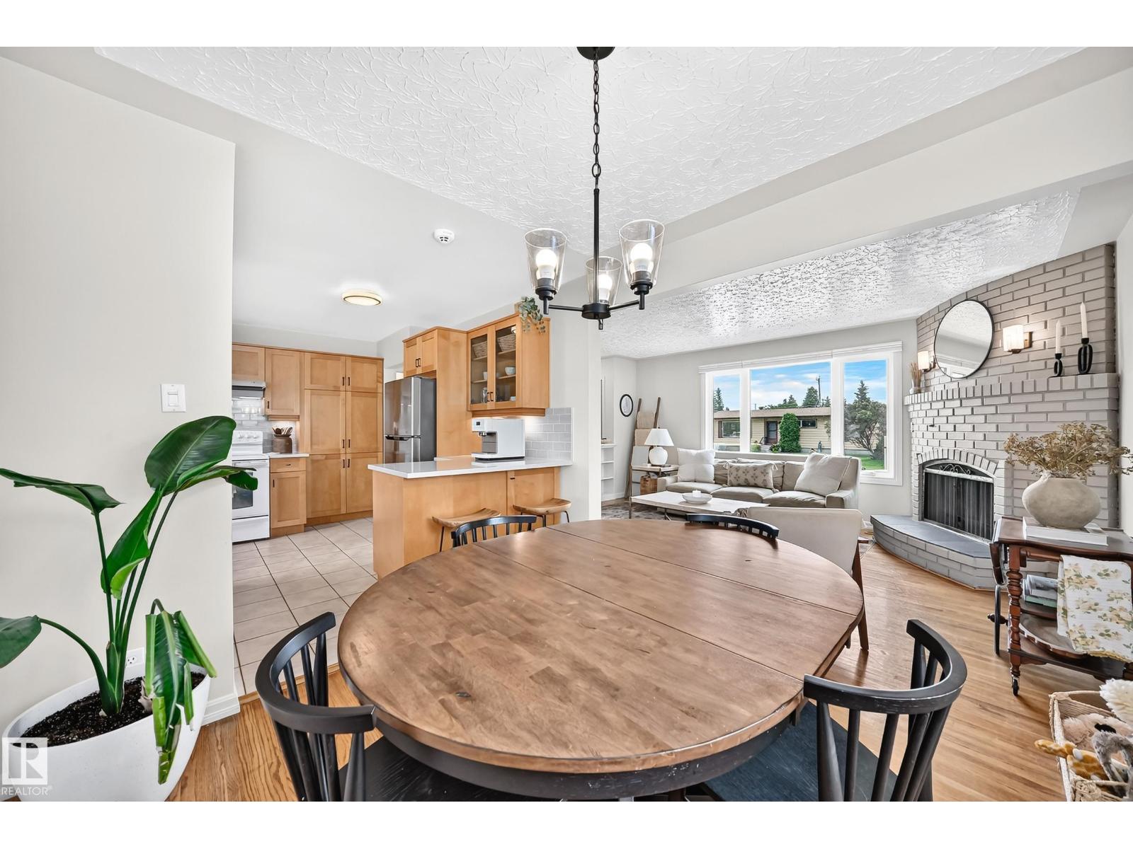 16406 87a Av Nw Property Photo 15