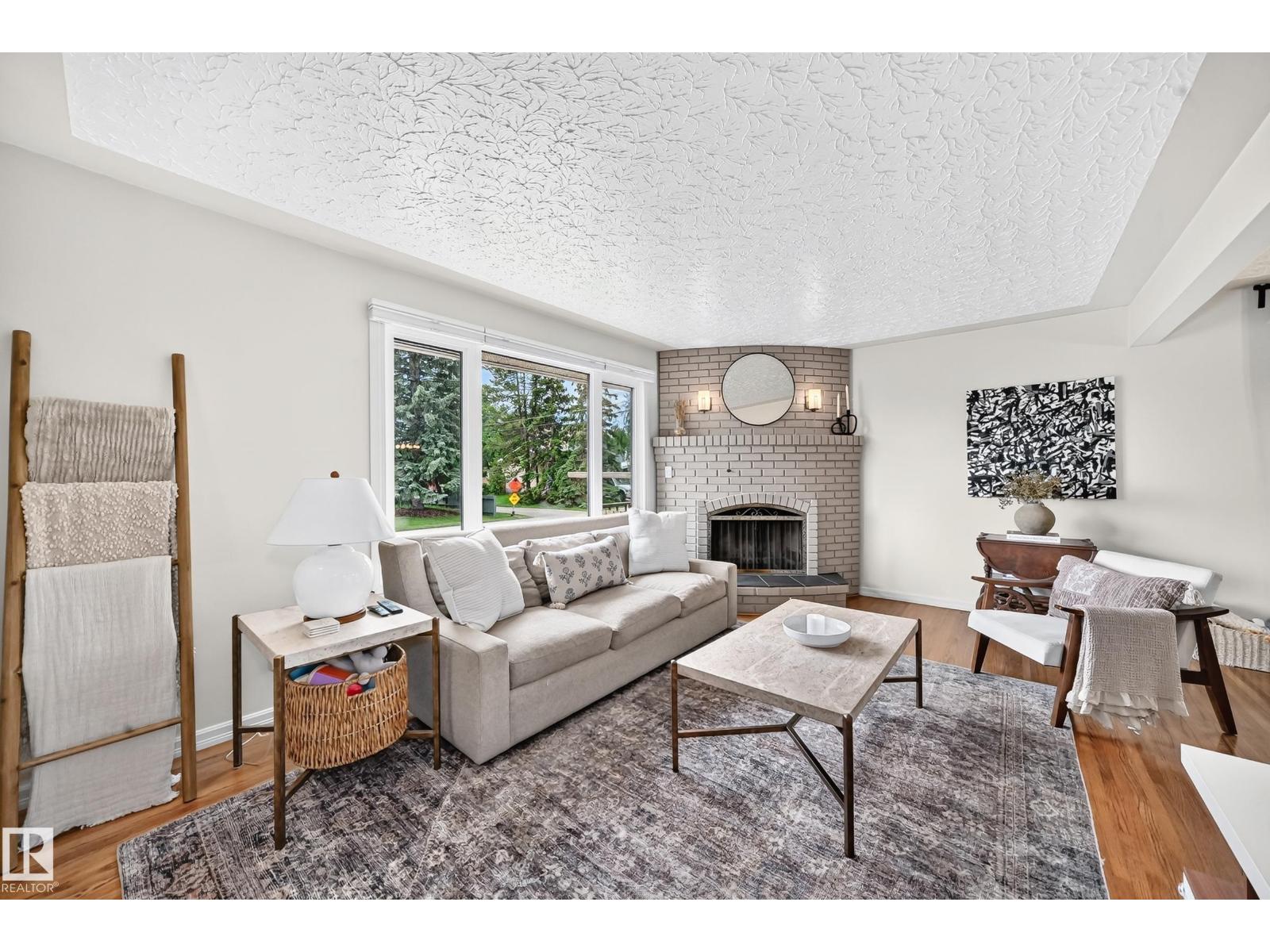 16406 87a Av Nw Property Photo 17