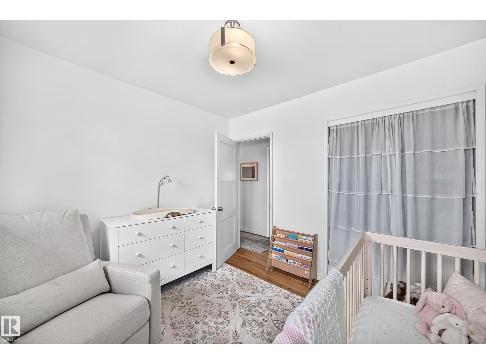 16406 87a Av Nw Property Photo 28