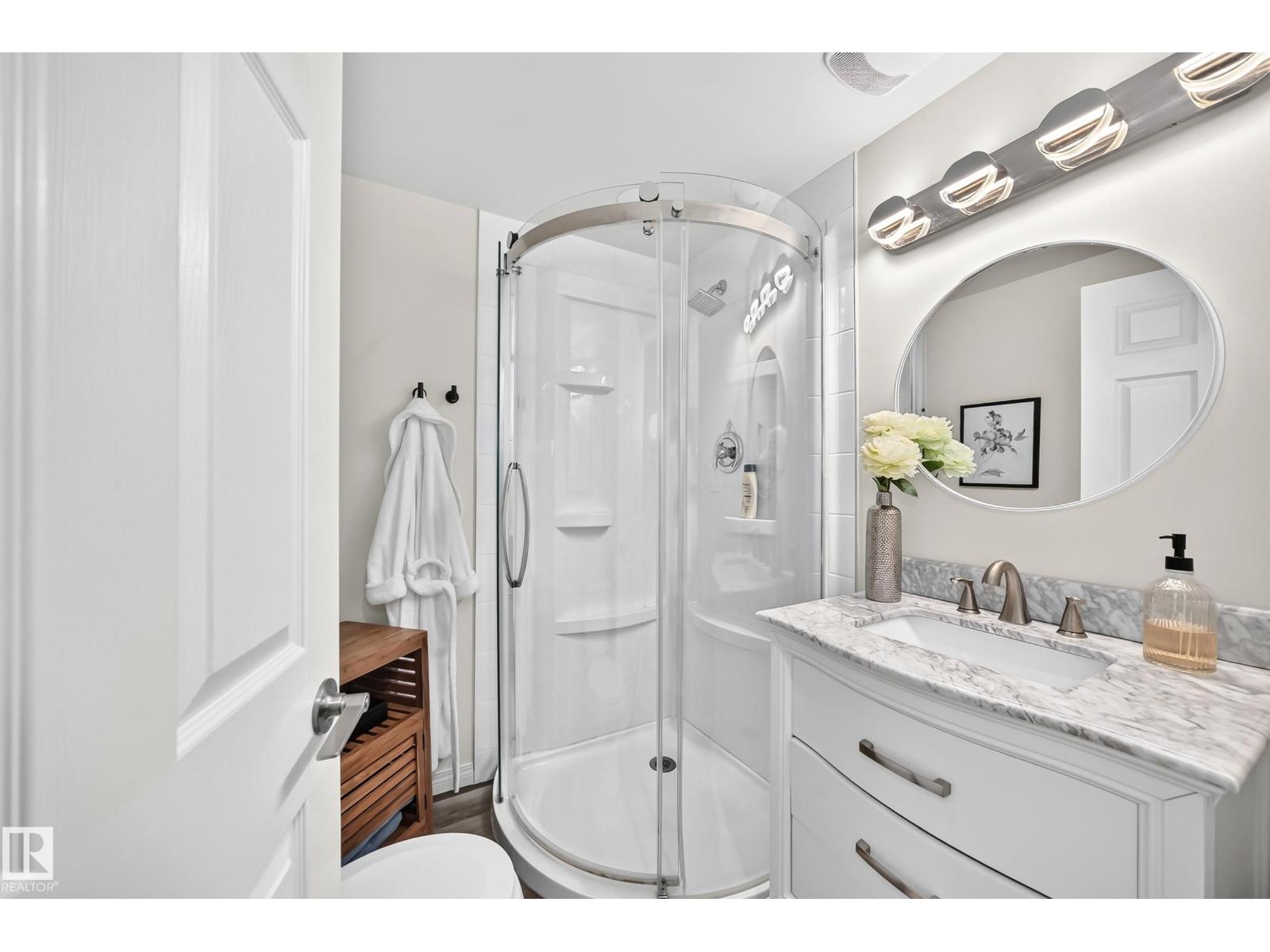 16406 87a Av Nw Property Photo 42