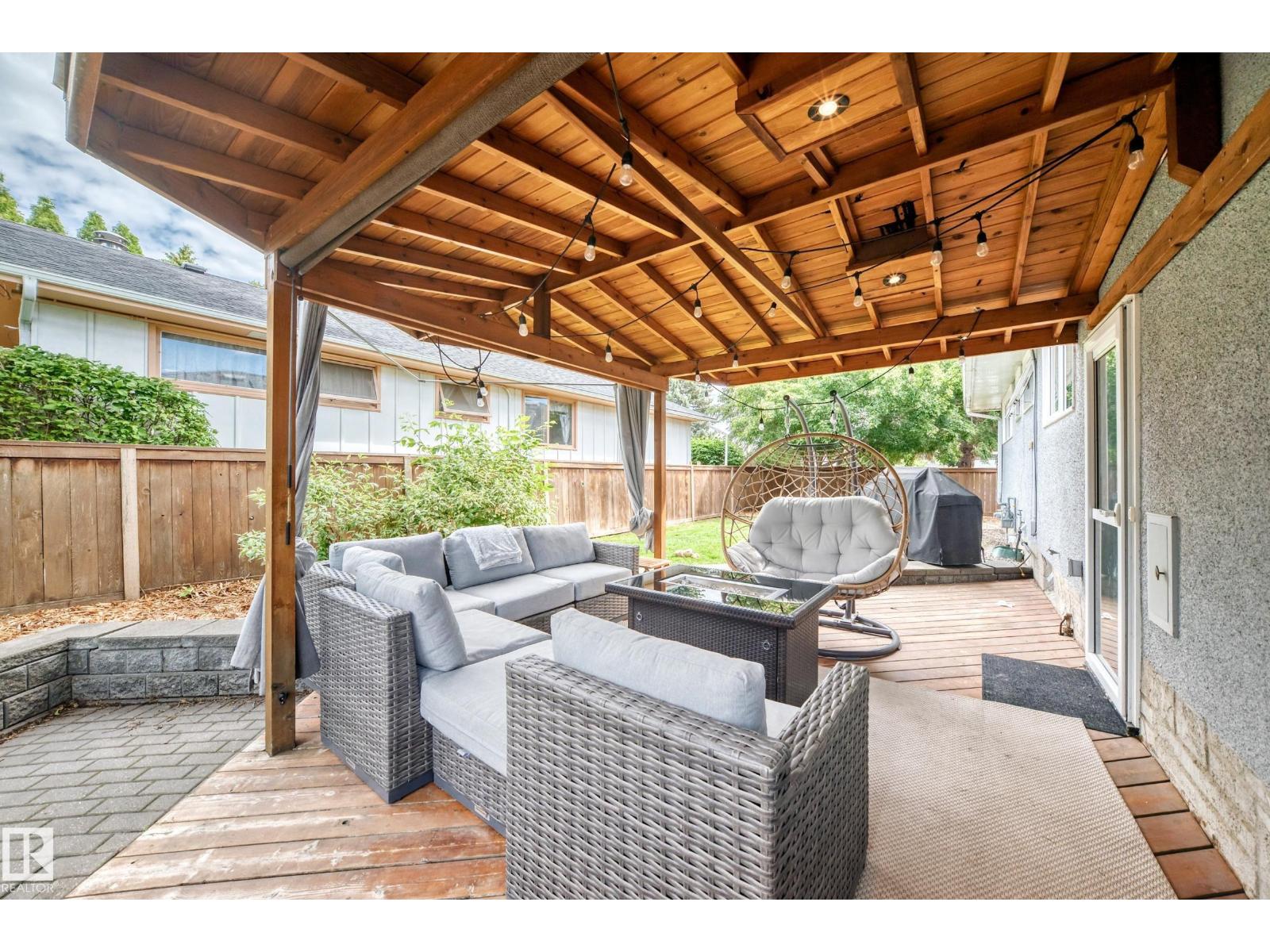 16406 87a Av Nw Property Photo 48