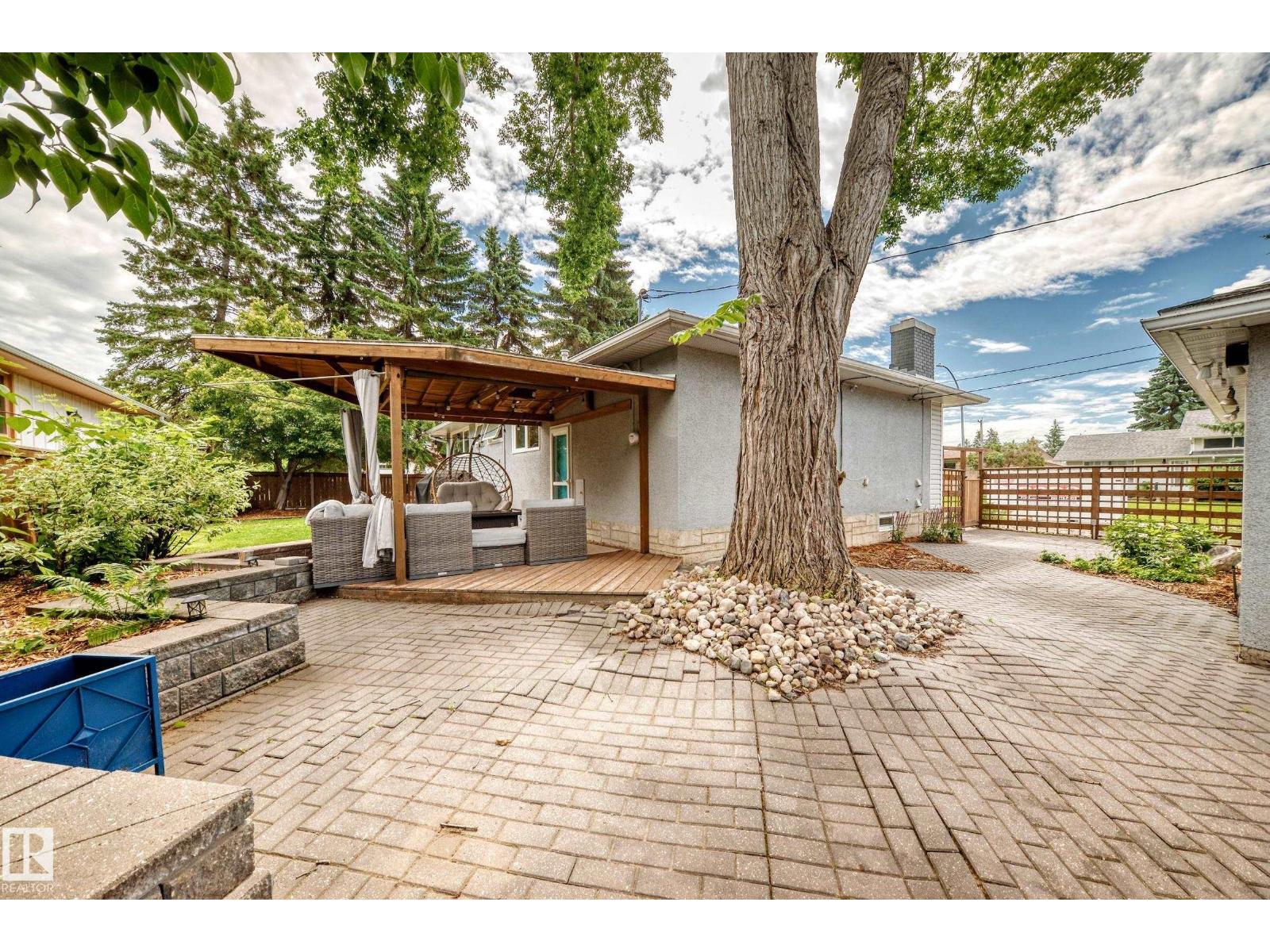 16406 87a Av Nw Property Photo 52