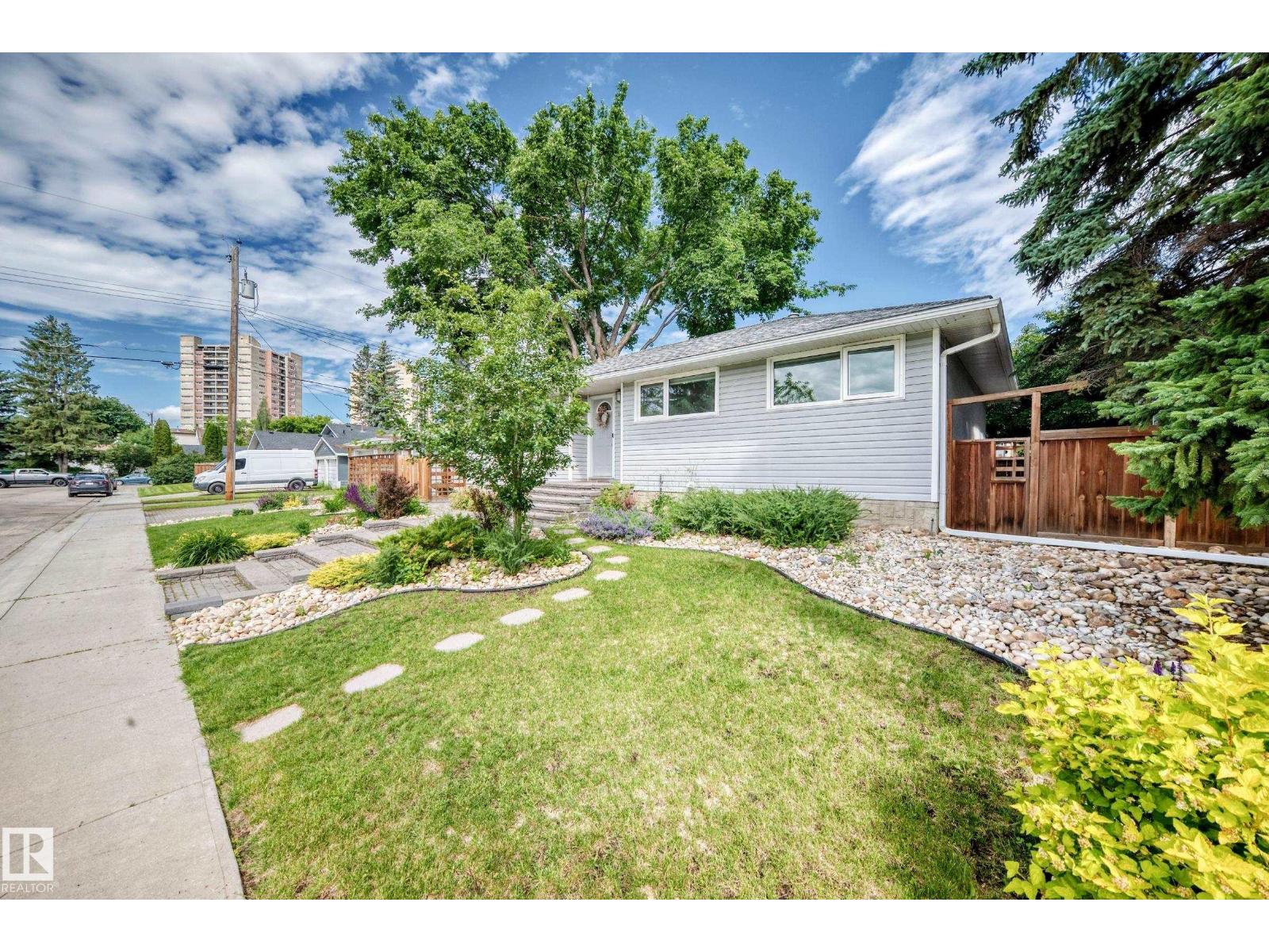 16406 87a Av Nw Property Photo 64