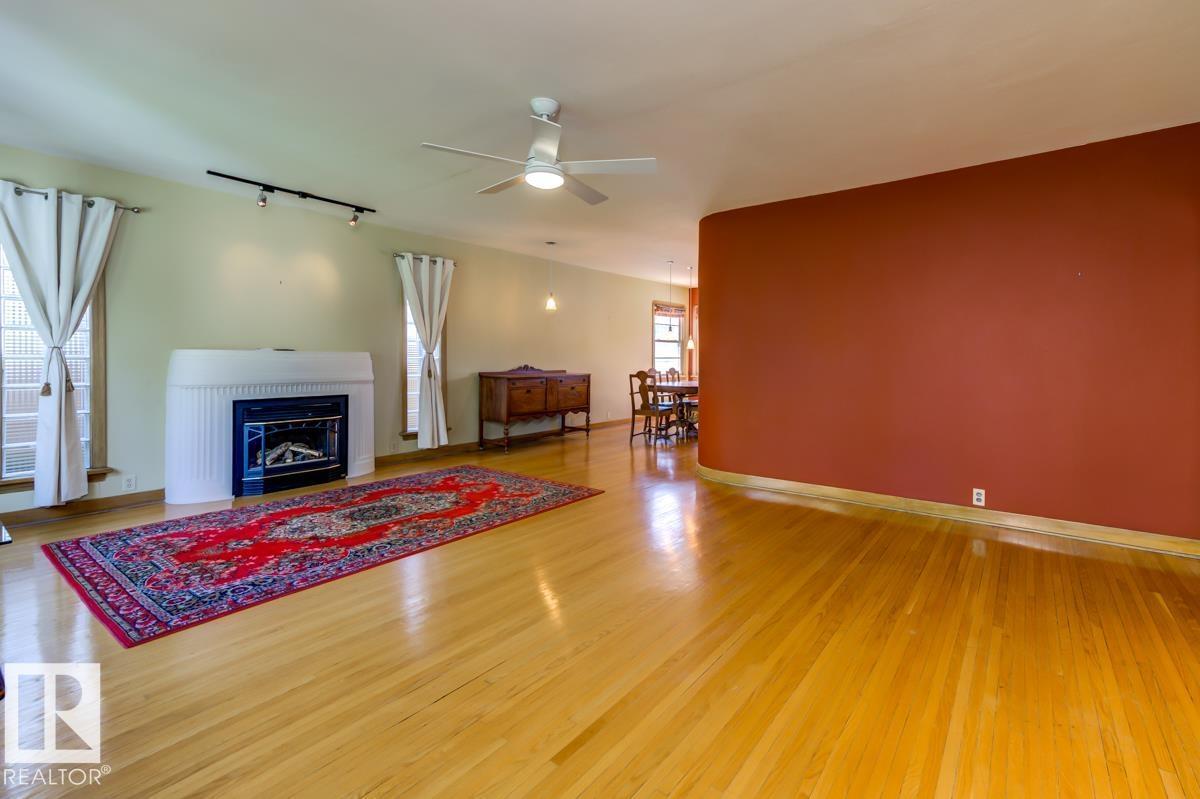 10514 127 Street Nw Property Photo 5