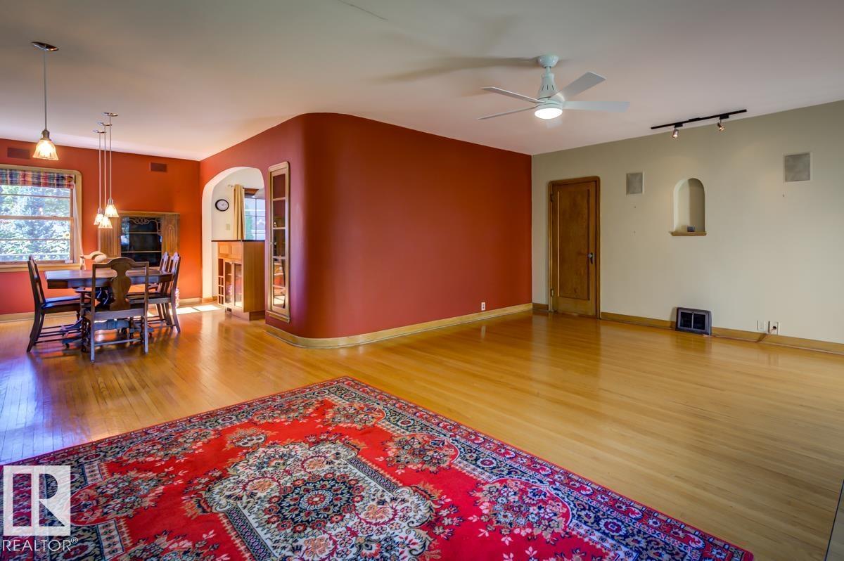 10514 127 Street Nw Property Photo 12