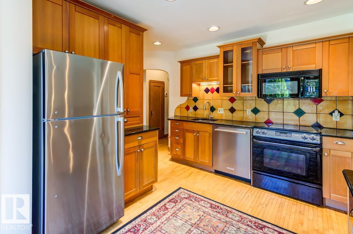 10514 127 Street Nw Property Photo 21