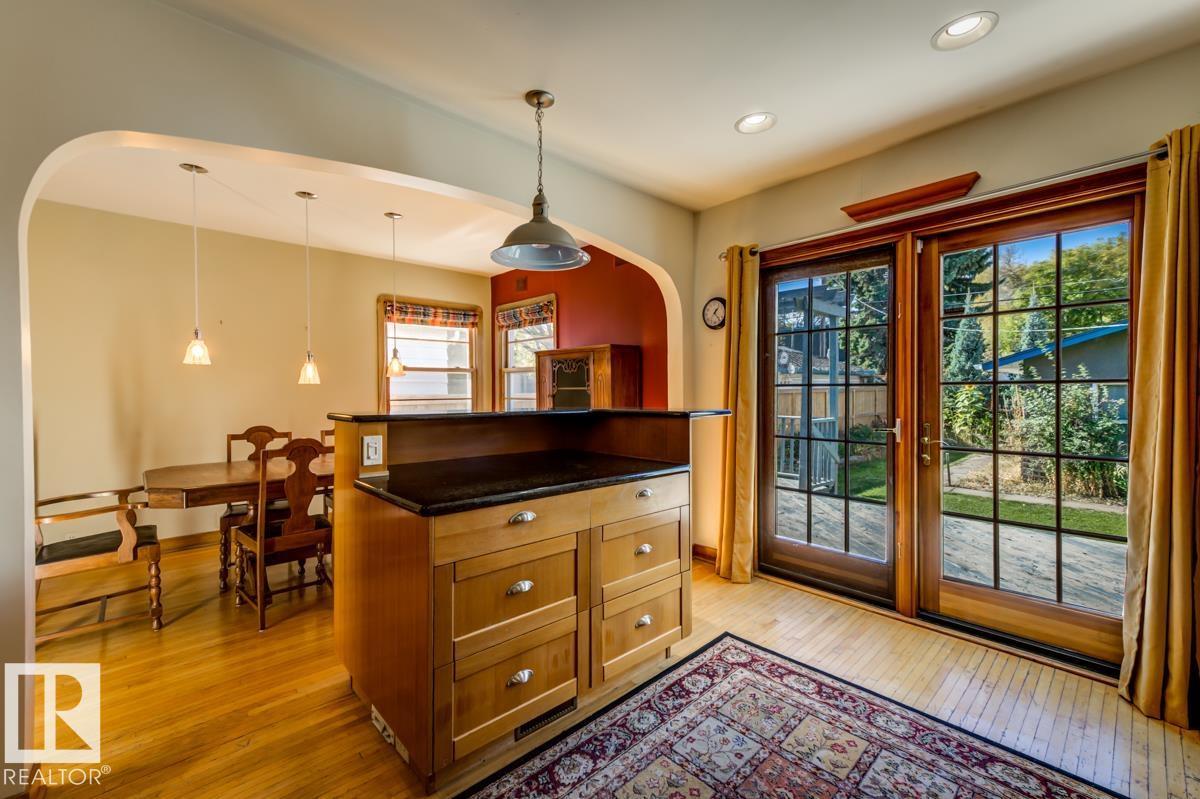 10514 127 Street Nw Property Photo 26