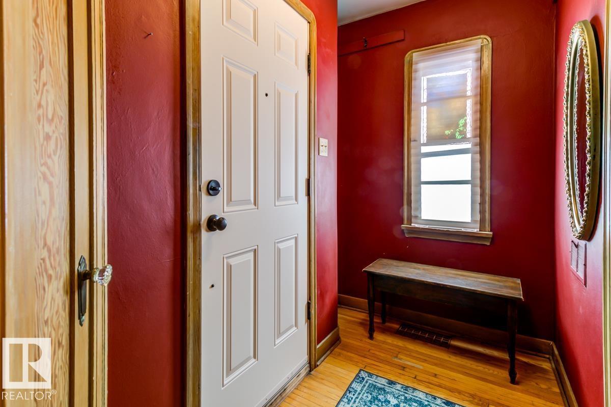 10514 127 Street Nw Property Photo 39
