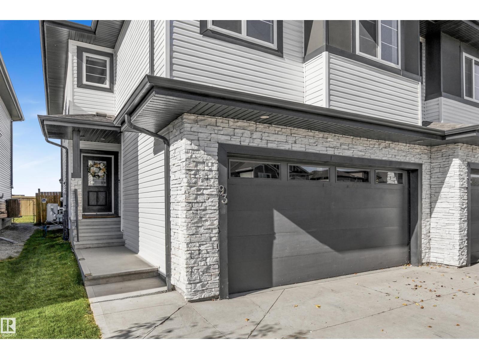 93 Springbrook Wd Property Photo 3