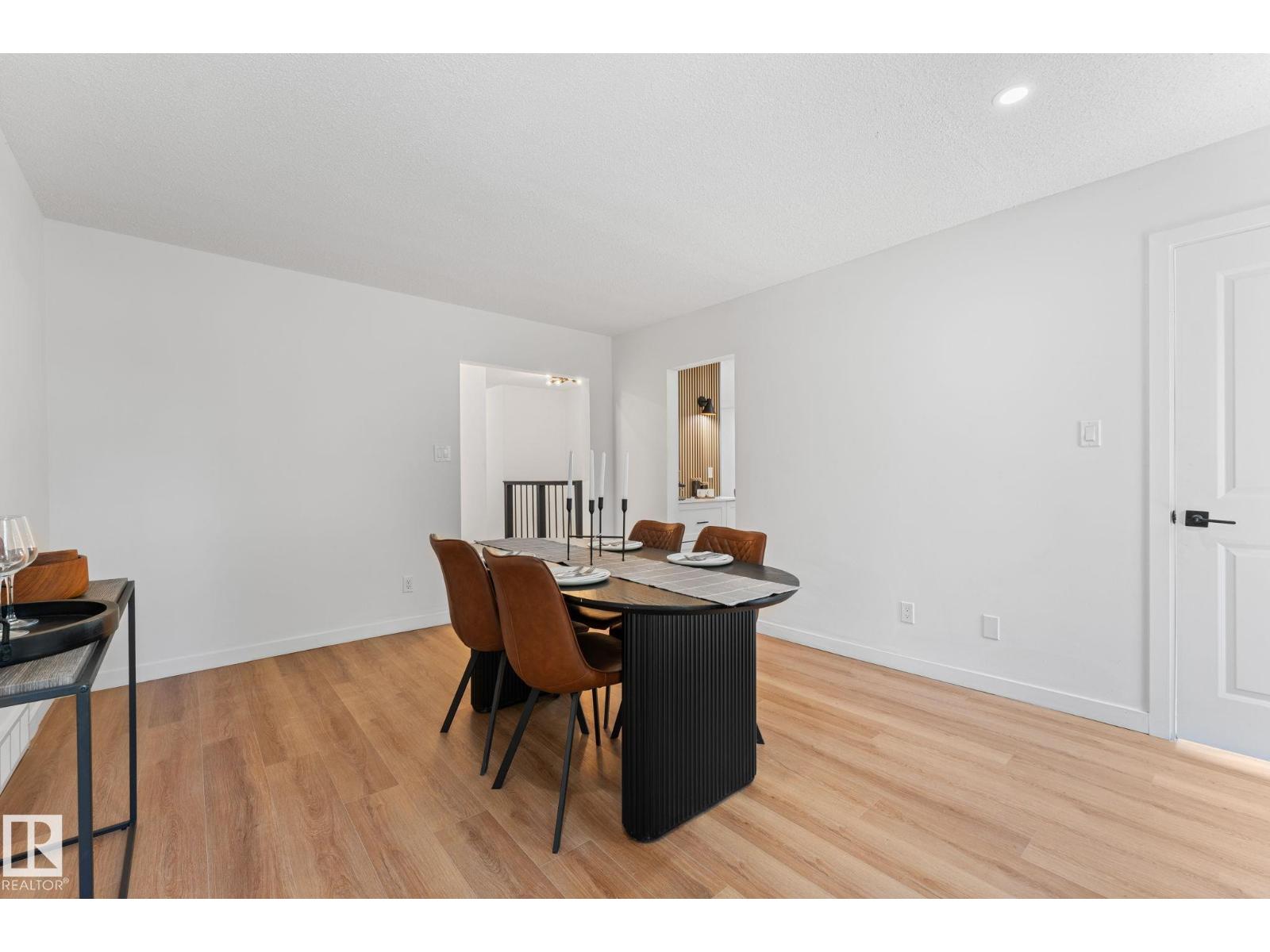 3721 103b Street Nw Nw Property Photo 18