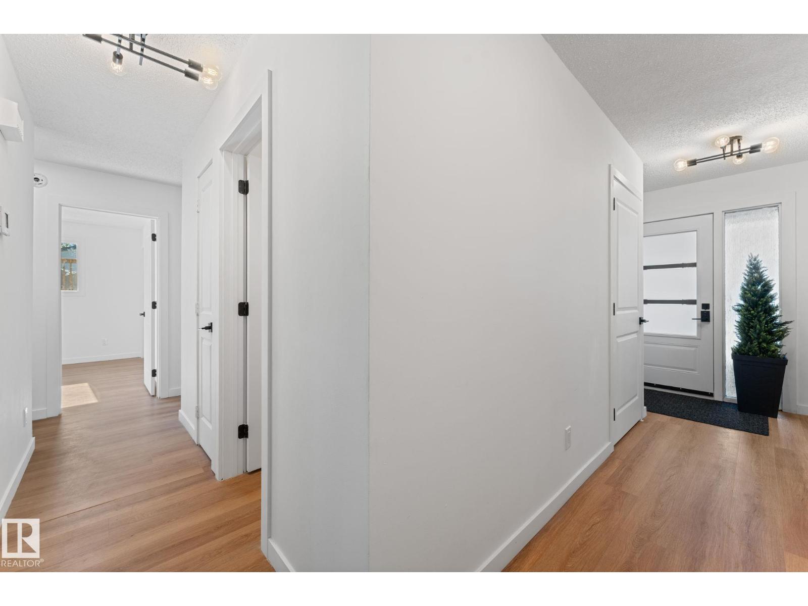 3721 103b Street Nw Nw Property Photo 20