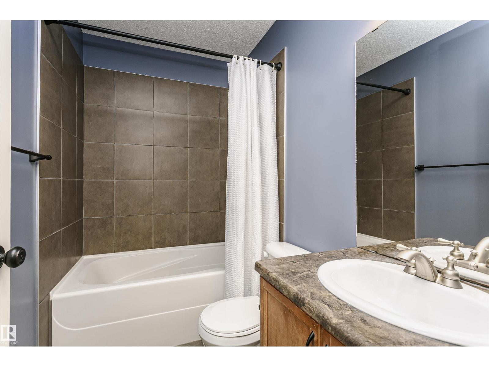12051 18 Av Sw Sw Property Photo 18