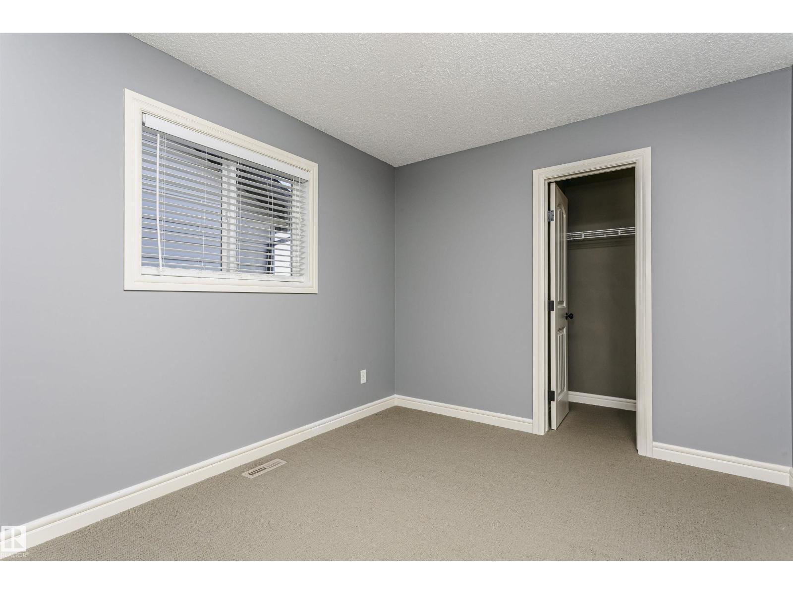 12051 18 Av Sw Sw Property Photo 20