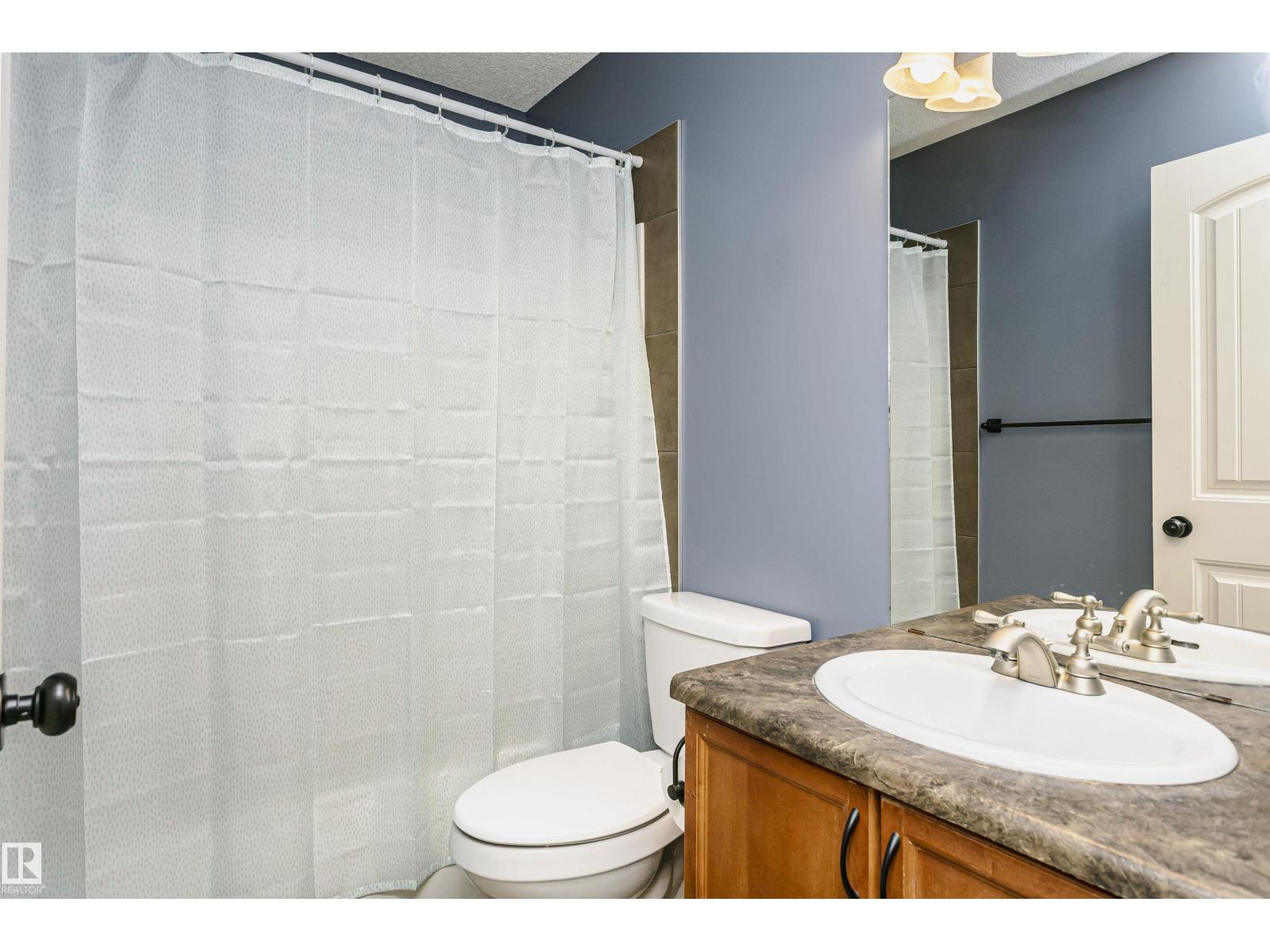 12051 18 Av Sw Sw Property Photo 21