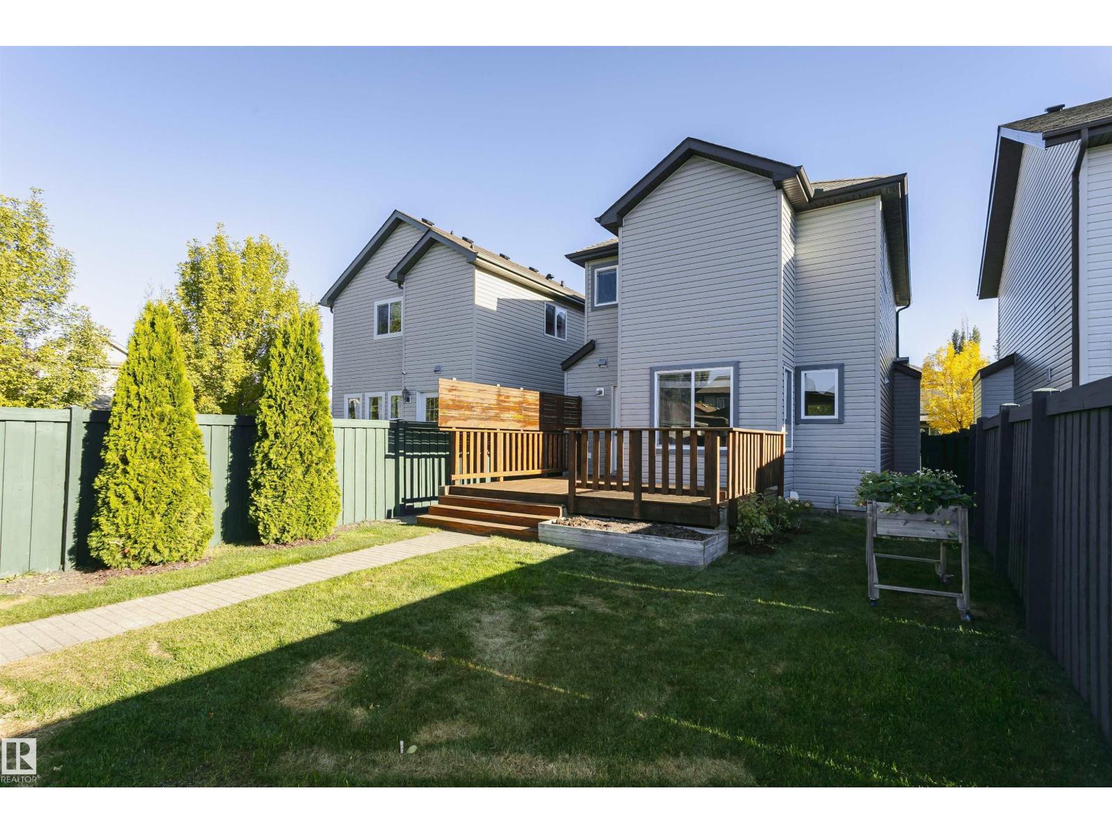 12051 18 Av Sw Sw Property Photo 27