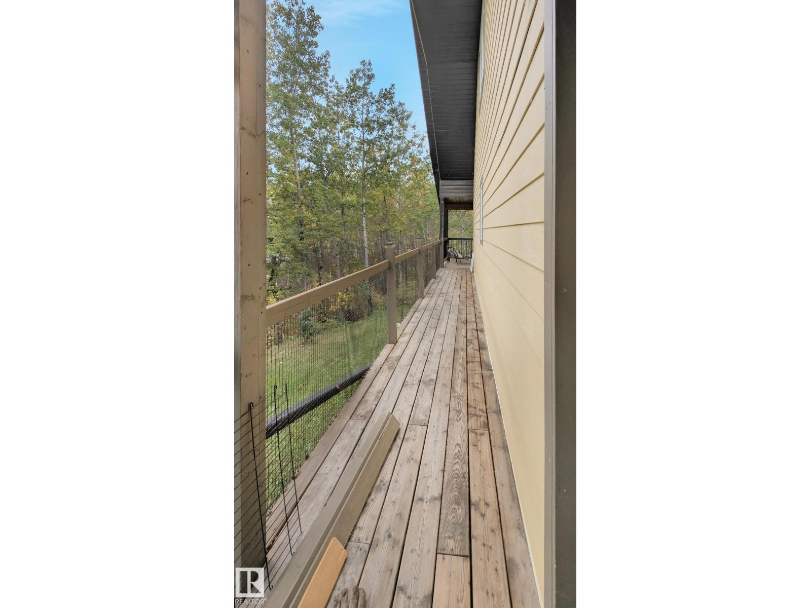 #222 / 220 58532 Rge Rd 113 Property Photo 5
