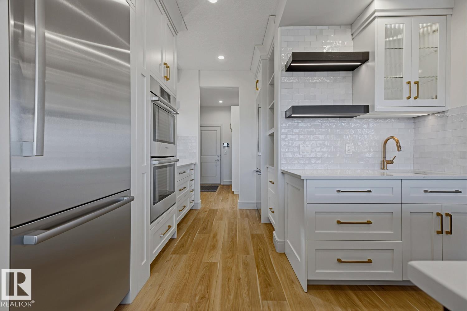 26 Executive Way Property Photo 16