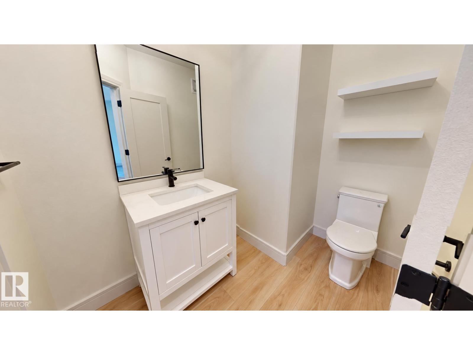 26 Executive Way Property Photo 19