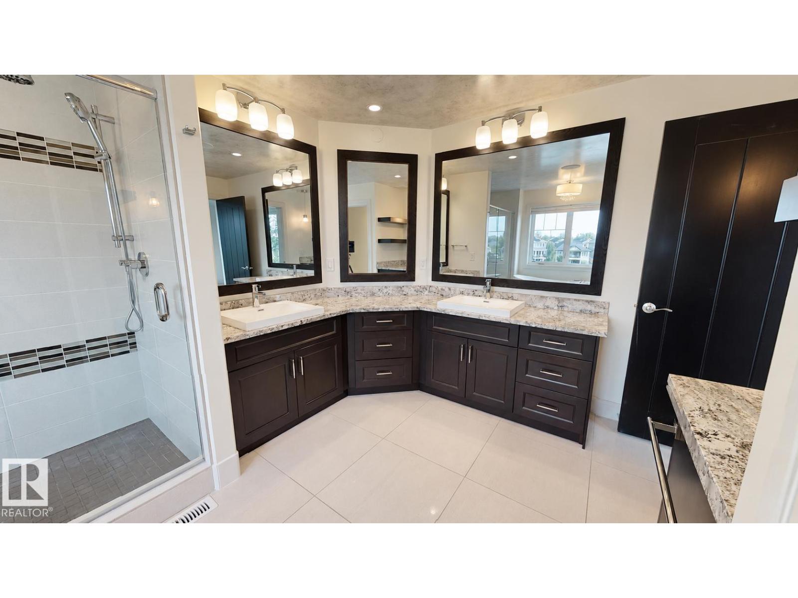 26 Executive Way Property Photo 27