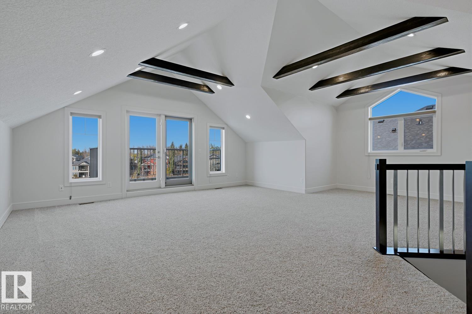 26 Executive Way Property Photo 40