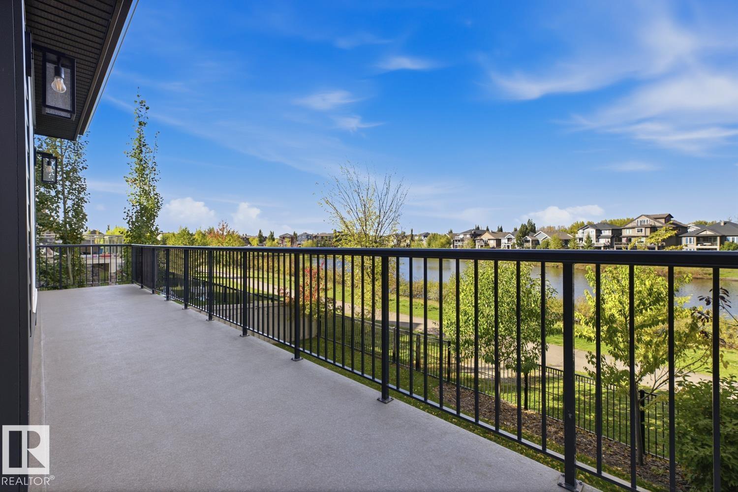 26 Executive Way Property Photo 51