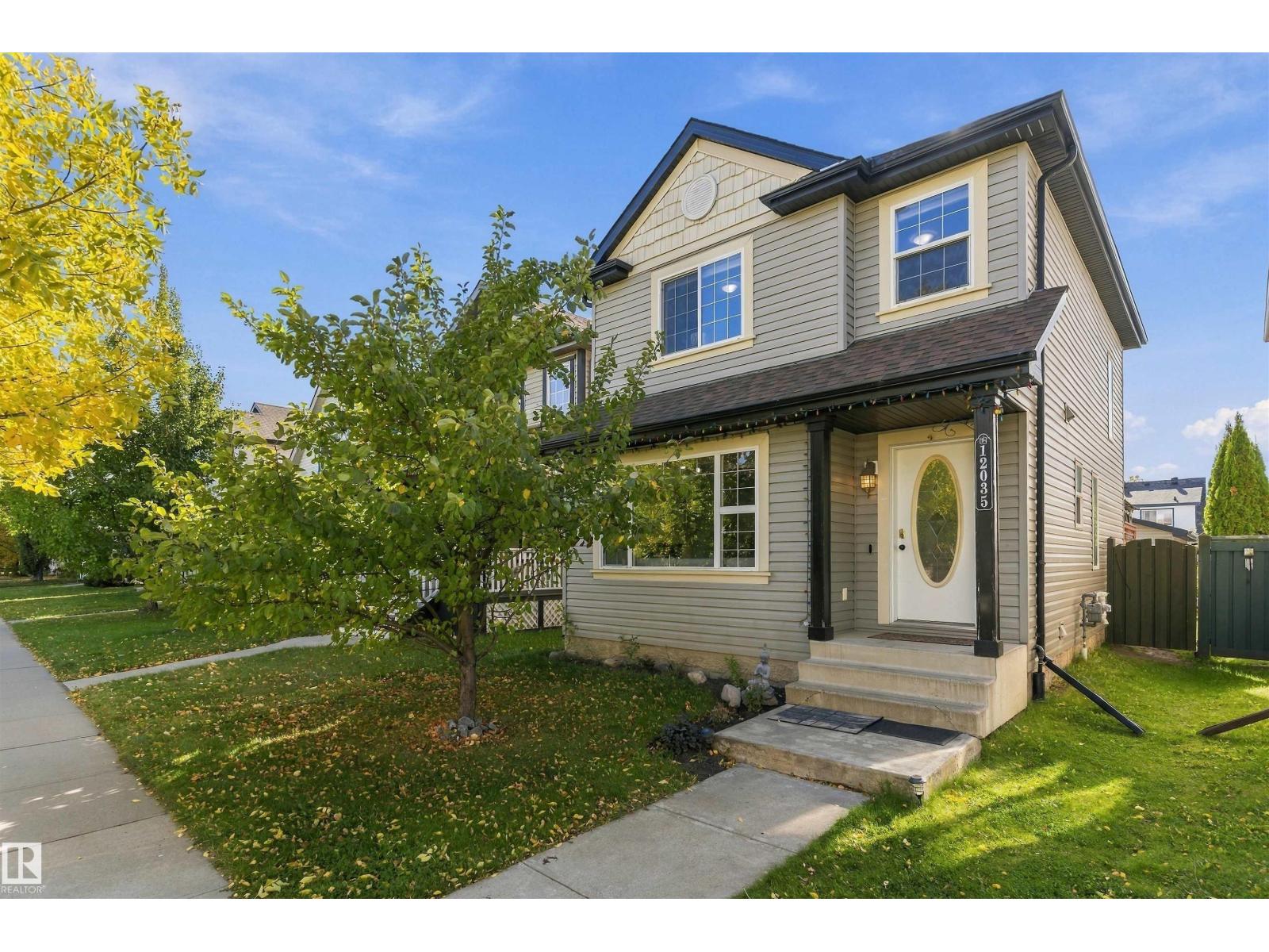 12035 18 Av Sw Property Photo 5