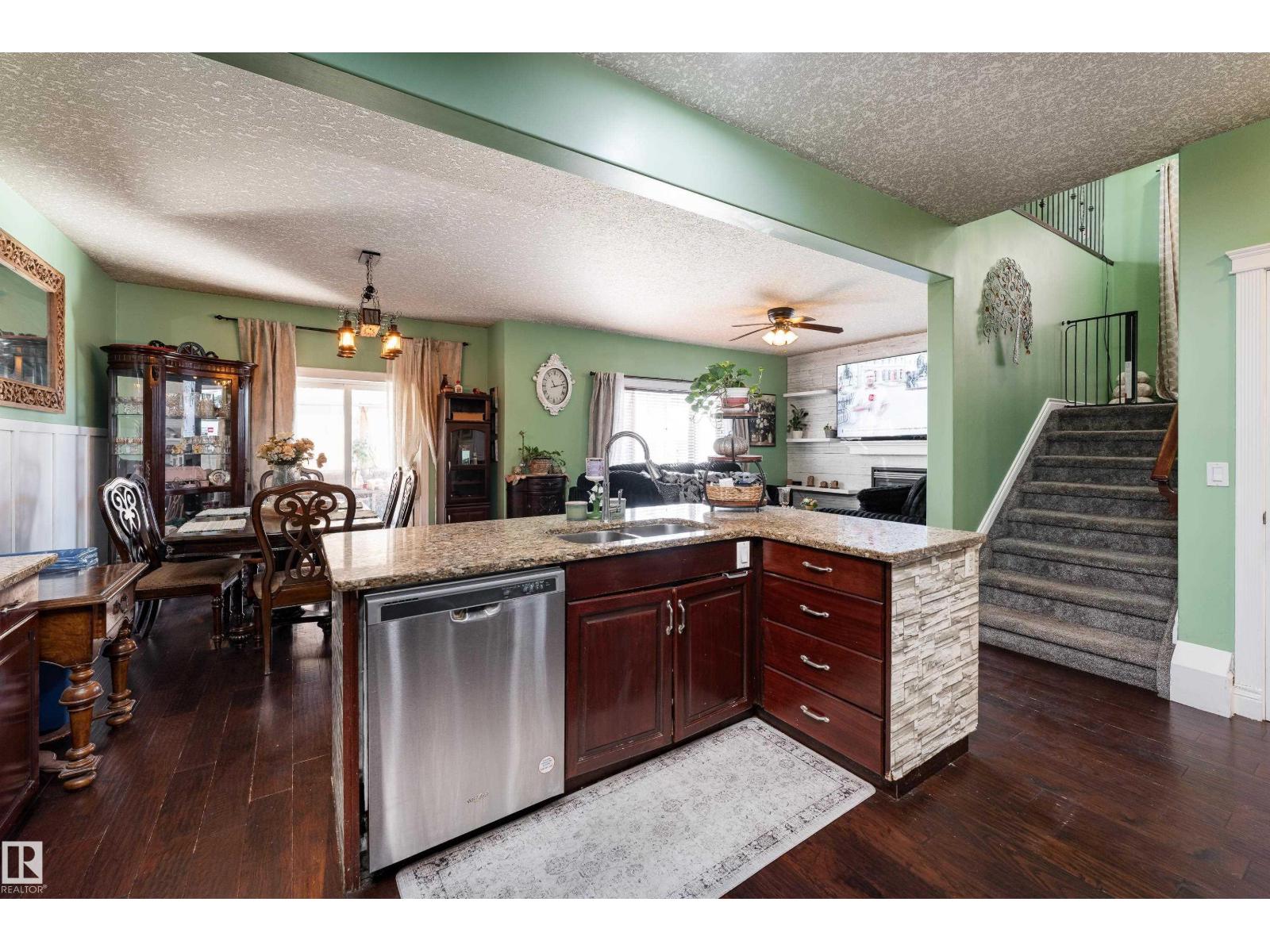 16613 58a St Nw Property Photo 8
