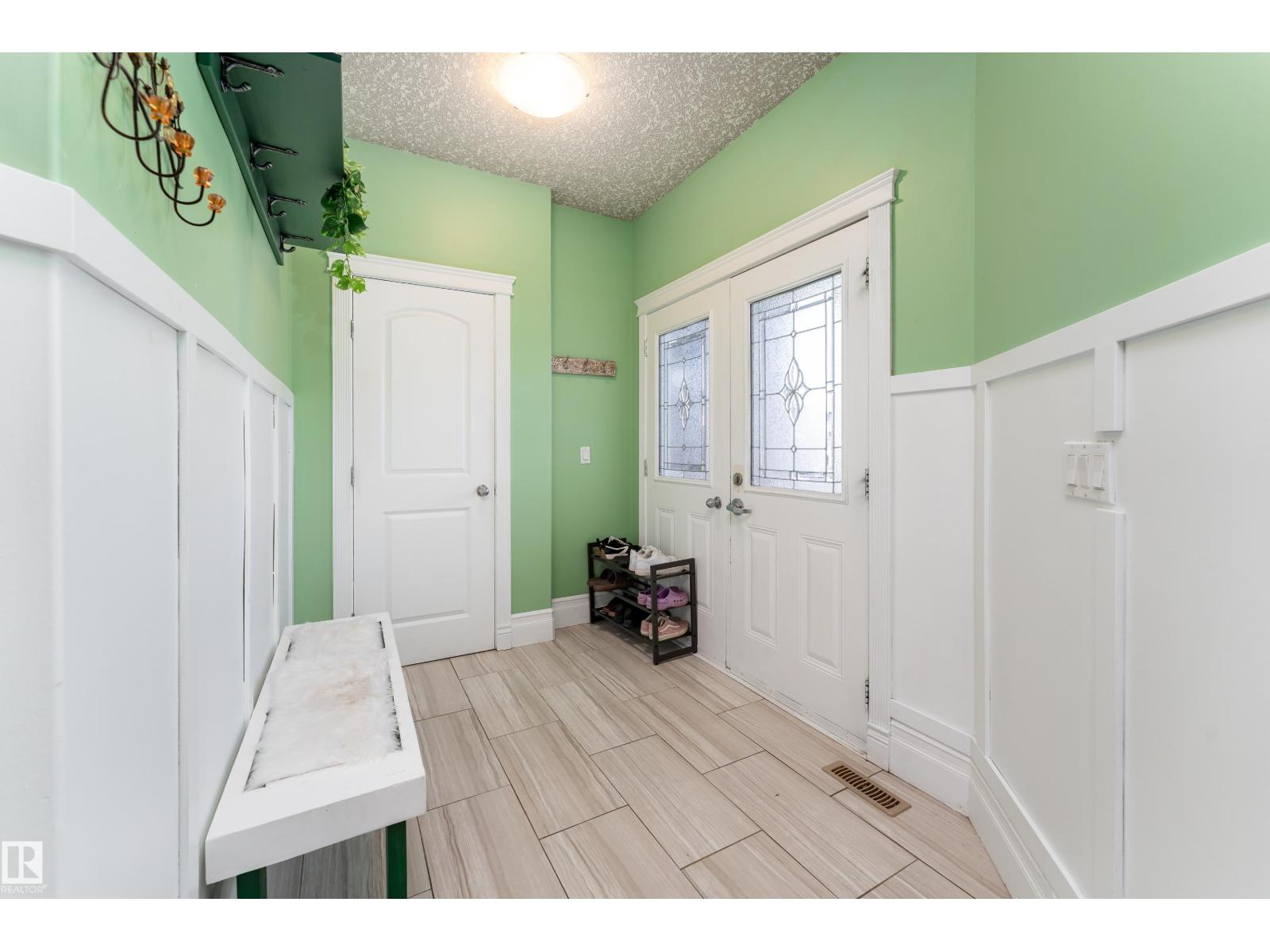 16613 58a St Nw Property Photo 19