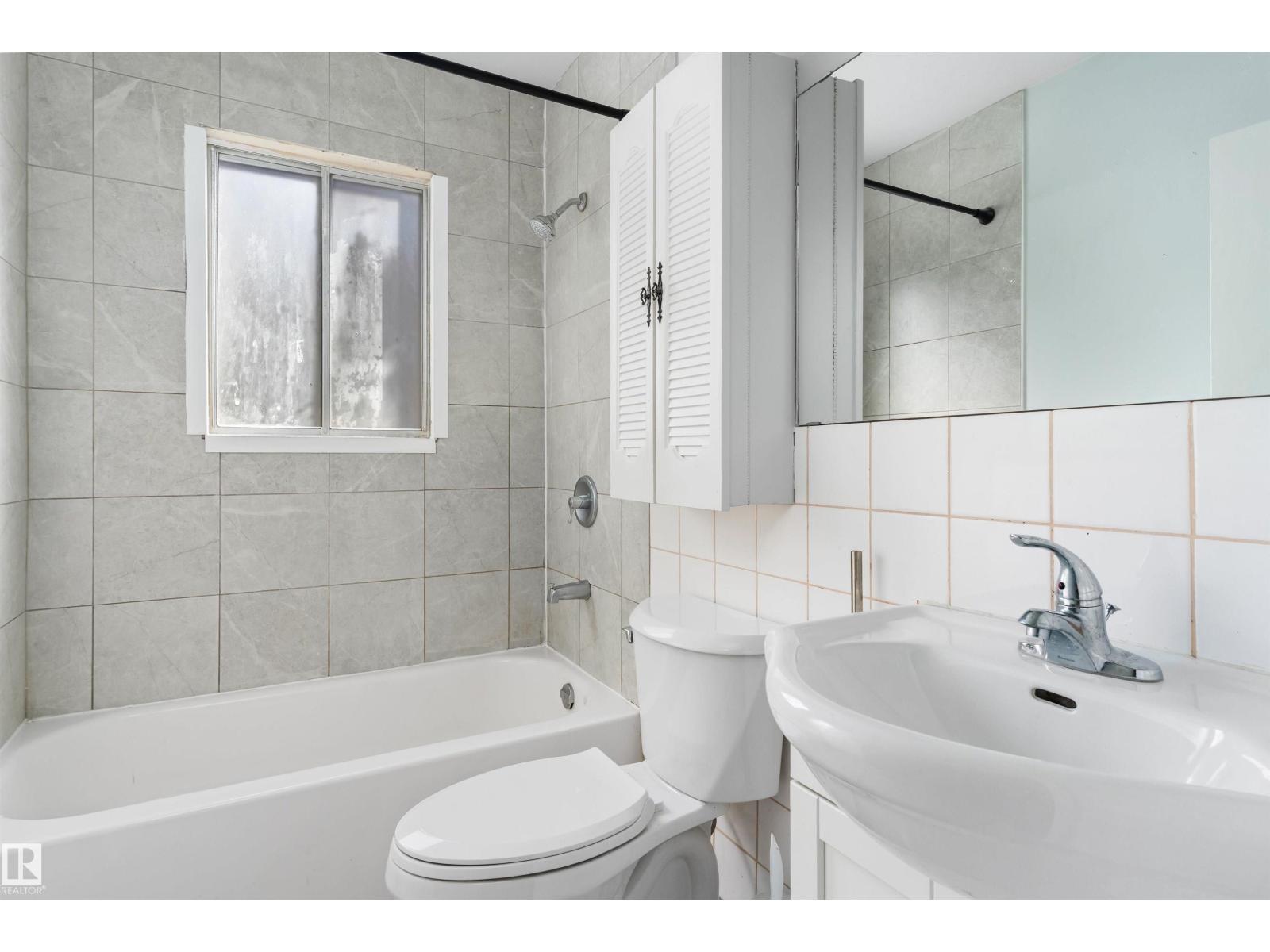 13003 Sherbrooke Av Nw Property Photo 17