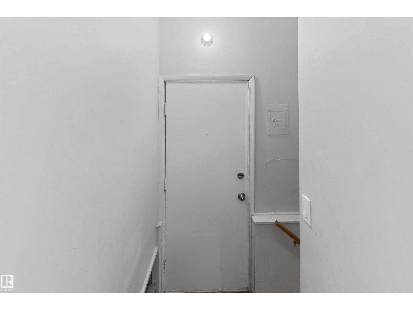 13003 Sherbrooke Av Nw Property Photo 18