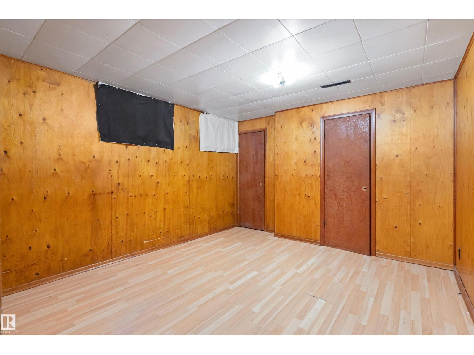 13003 Sherbrooke Av Nw Property Photo 22