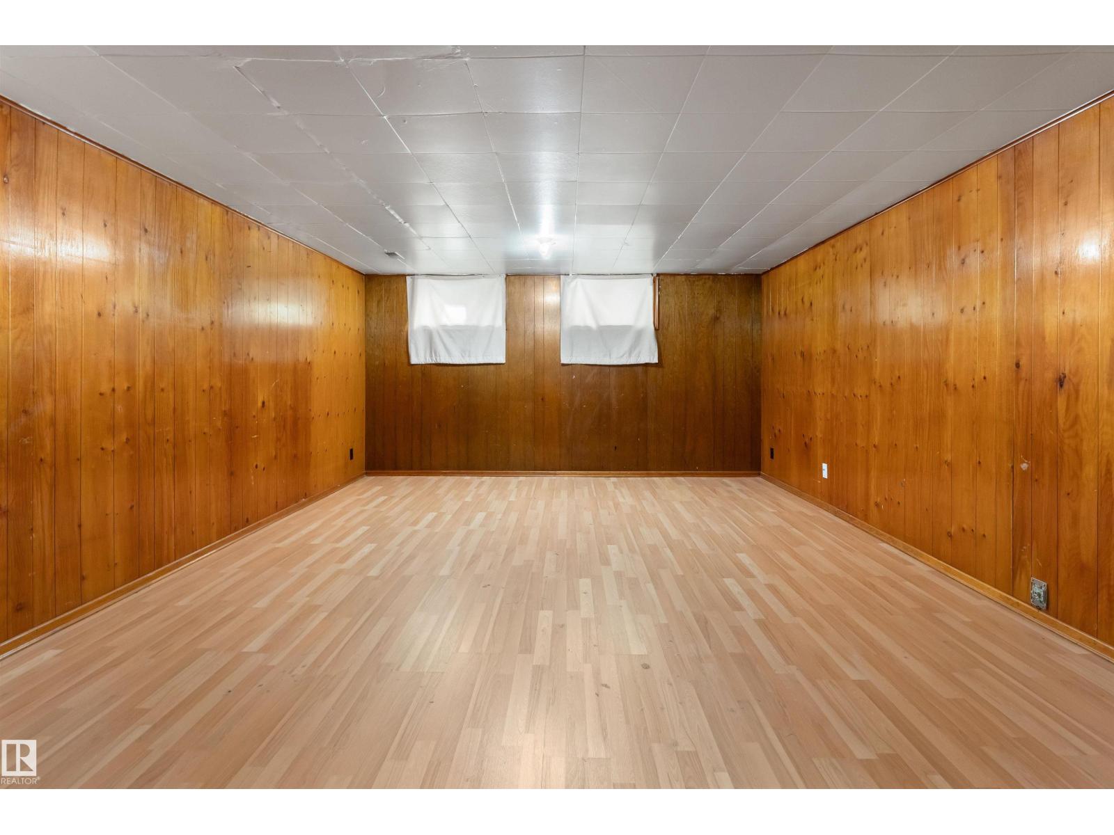 13003 Sherbrooke Av Nw Property Photo 25