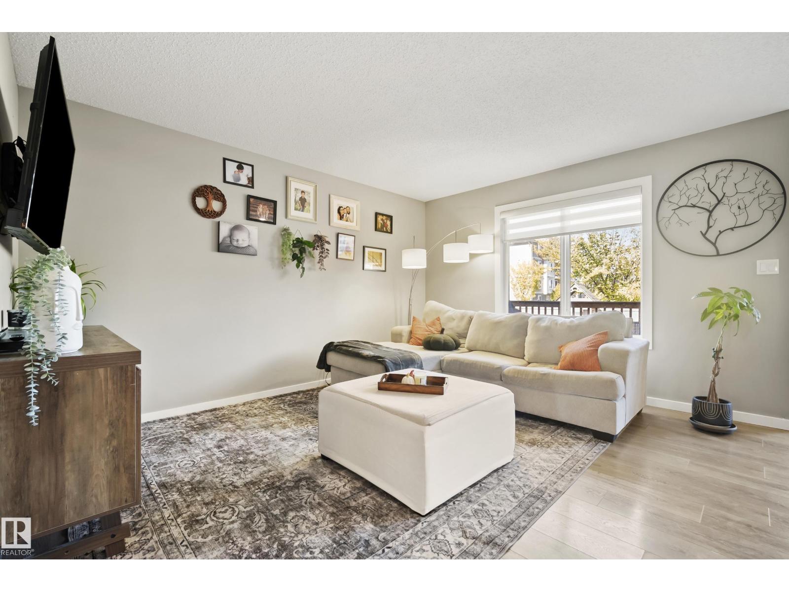 6520 59 Av Property Photo 10