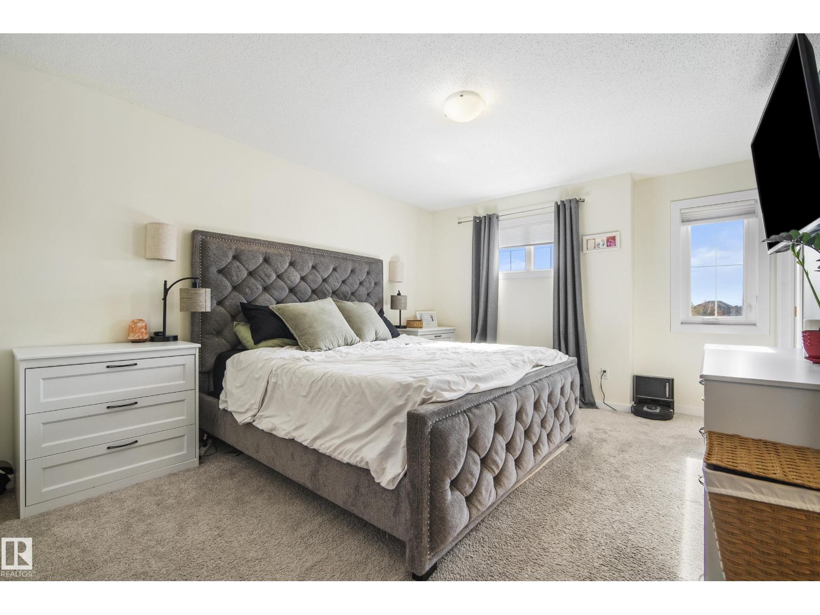 6520 59 Av Property Photo 18