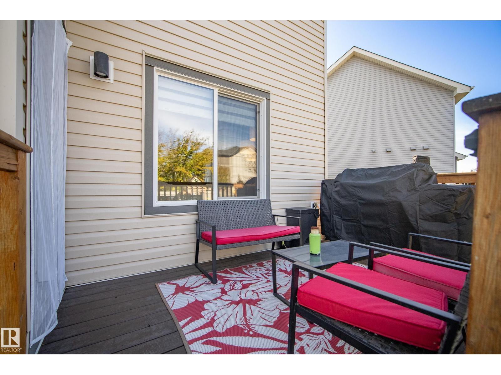 6520 59 Av Property Photo 34