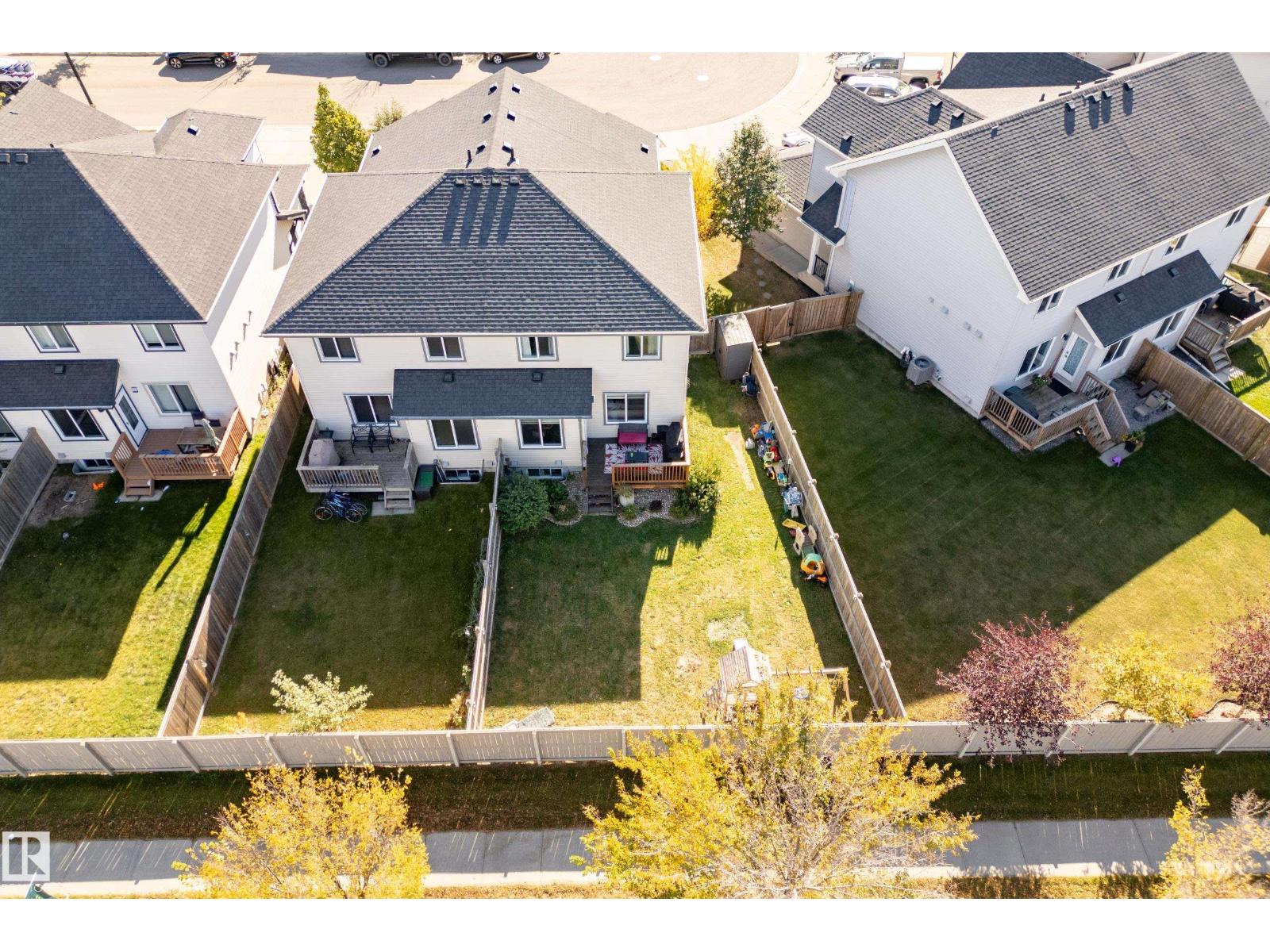 6520 59 Av Property Photo 39
