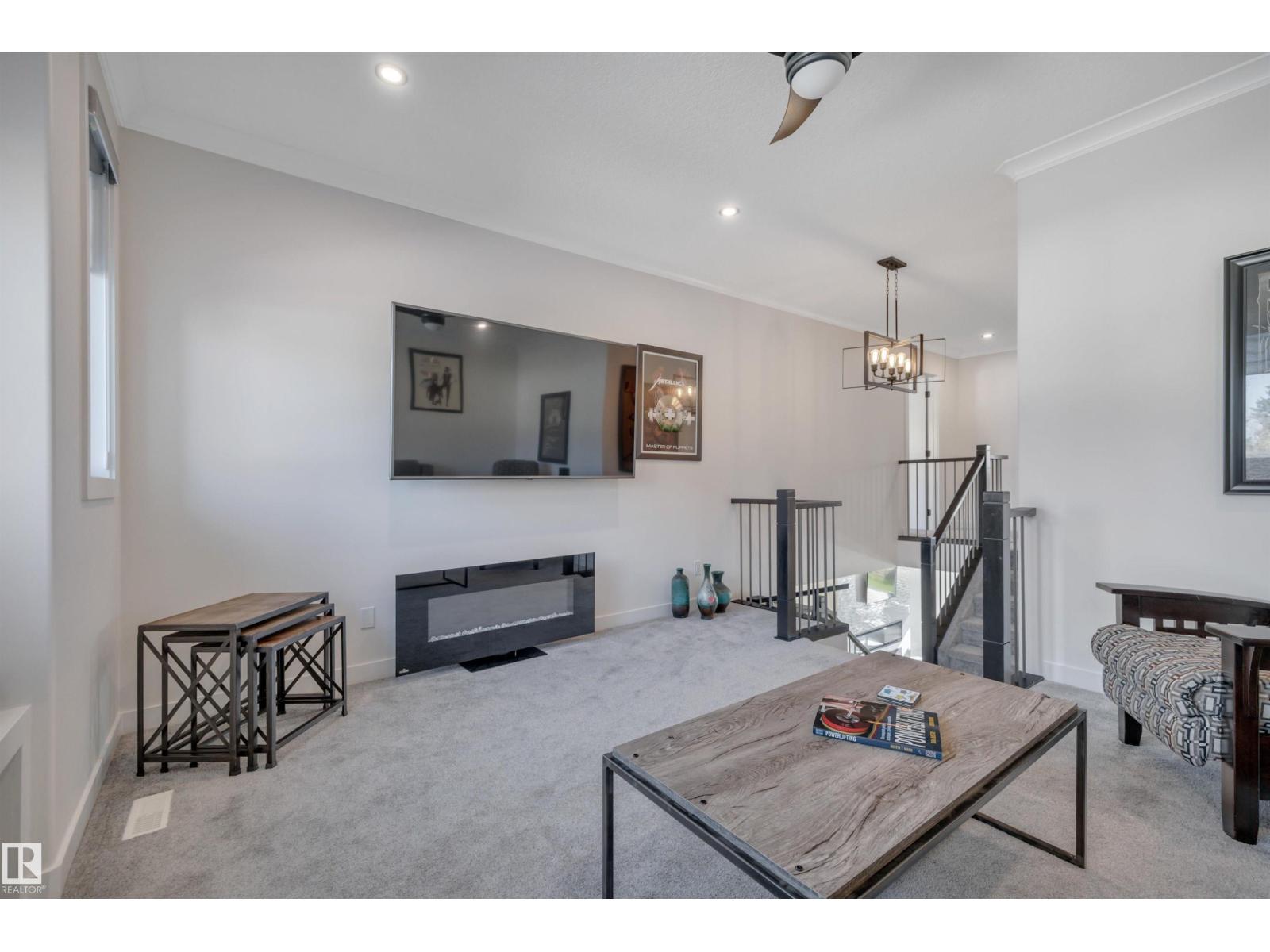 5109 57 Av Property Photo 29