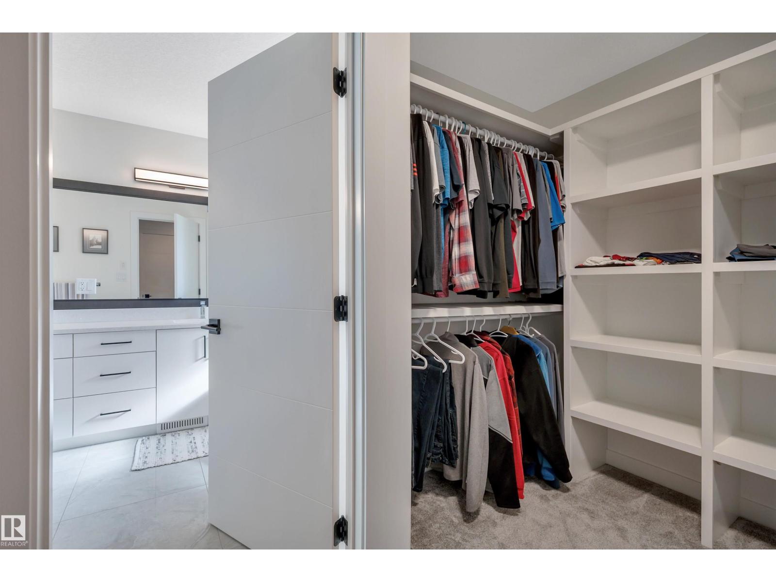 5109 57 Av Property Photo 37